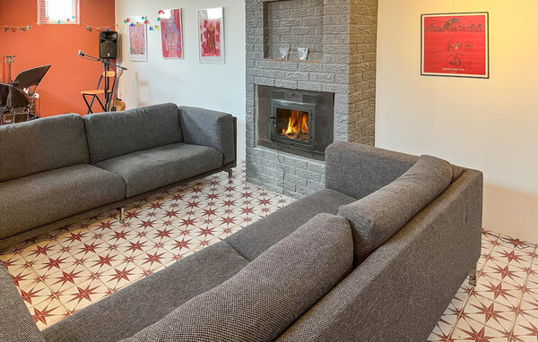 Semesterhus - Simrishamn , Sverige - S14215 4