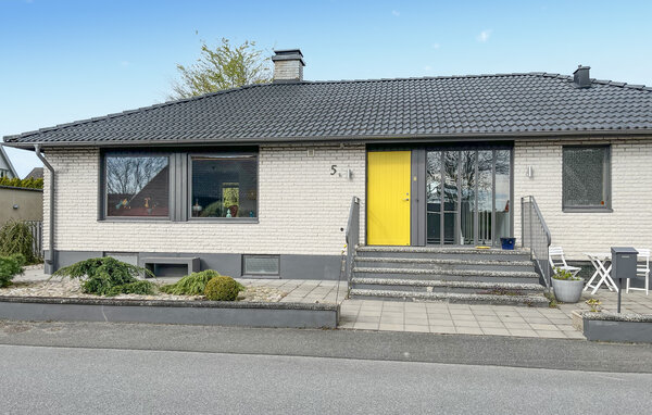 Semesterhus - Simrishamn , Sverige - S14215 81