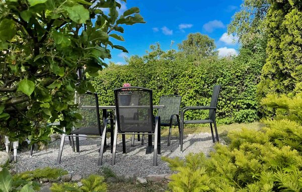 Holiday Home - Beddingestrand , Sweden - S14248 105
