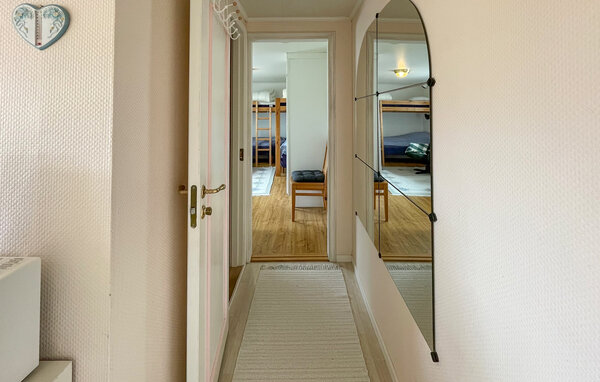Semesterhus - Åsa , Sverige - S16450 501