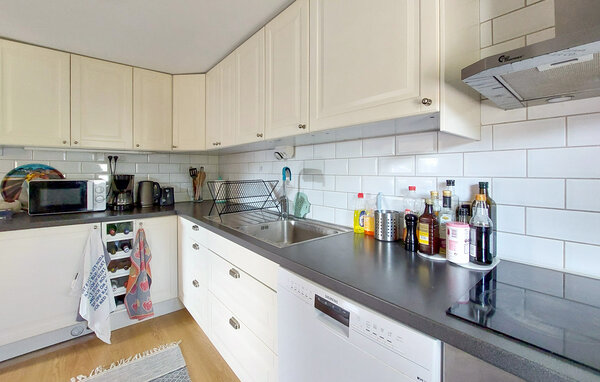 Semesterhus - Heberg/Falkenberg , Sverige - S16473 401