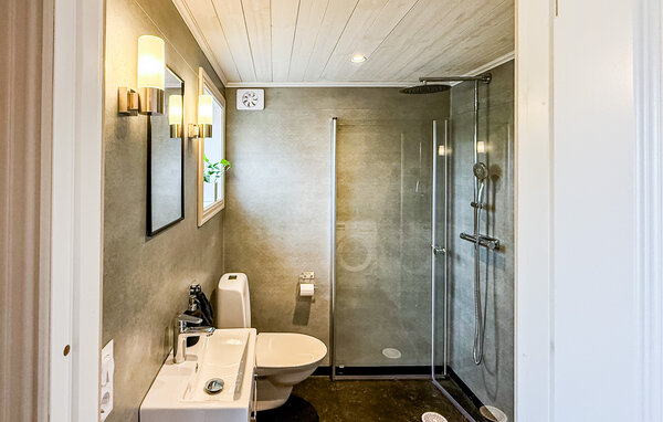 Semesterhus - Vallshult/Hyltebruk , Sverige - S16476 701