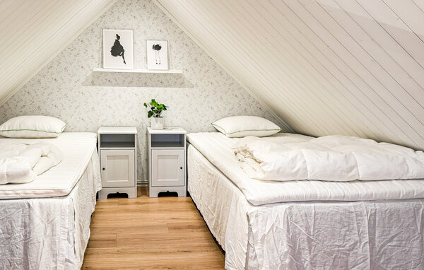 Semesterhus - Vallshult/Hyltebruk , Sverige - S16476 601