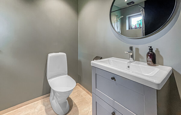 Semesterhus - Väröbacka / Varberg , Sverige - S16515 701