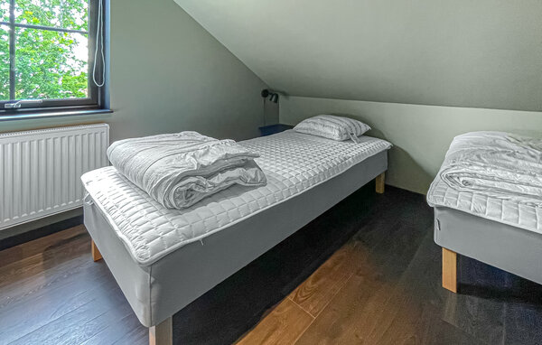 Semesterhus - Väröbacka / Varberg , Sverige - S16515 602