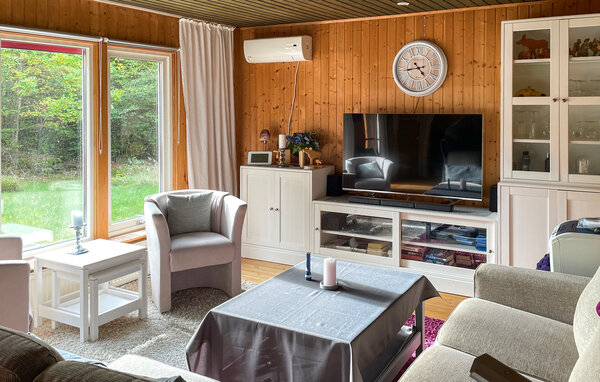 Semesterhus - Unnaryd , Sverige - S16523 301