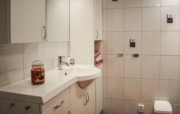 Semesterhus - Älmeboda , Sverige - S25345 702