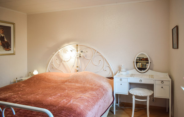 Semesterhus - Älmeboda , Sverige - S25345 605