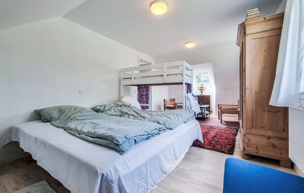 Semesterhus - Krokön / Alvesta , Sverige - S25507 602