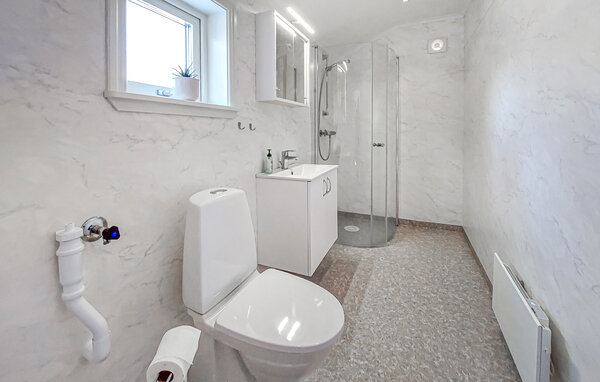 Semesterhus - Vislanda , Sverige - S25623 701