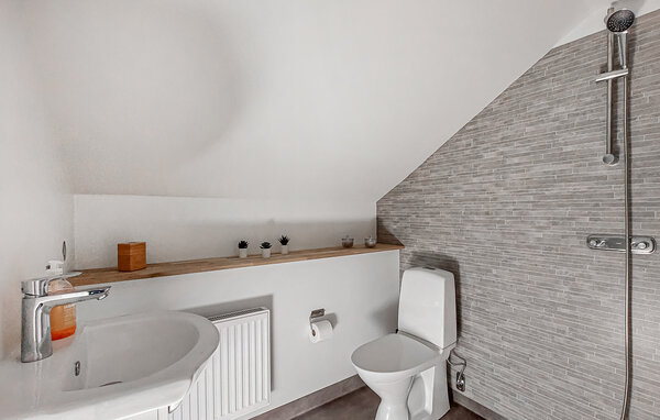 Semesterhus - Lönashut/Alvesta , Sverige - S25636 702