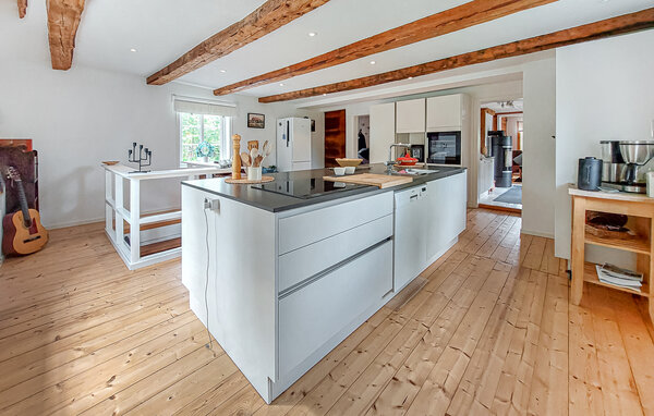 Semesterhus - Lönashut/Alvesta , Sverige - S25636 7