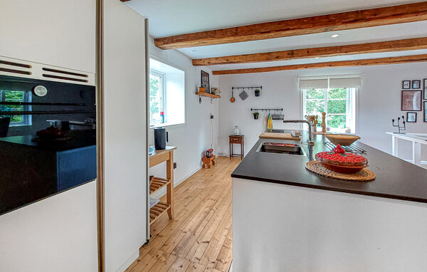 Semesterhus - Lönashut/Alvesta , Sverige - S25636 401