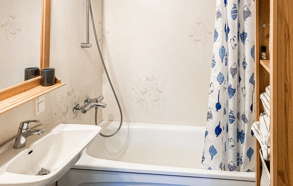 Holiday Home - Tingsryd/Yttre Källehult , Sweden - S25642 701