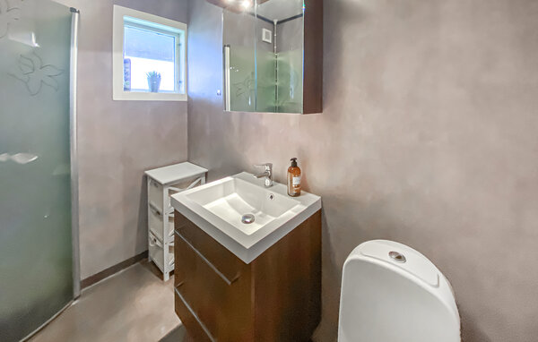 Semesterhus - Kosta/Kosta , Sverige - S25644 701