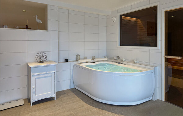 Semesterhus - Tranås , Sverige - S30667 702