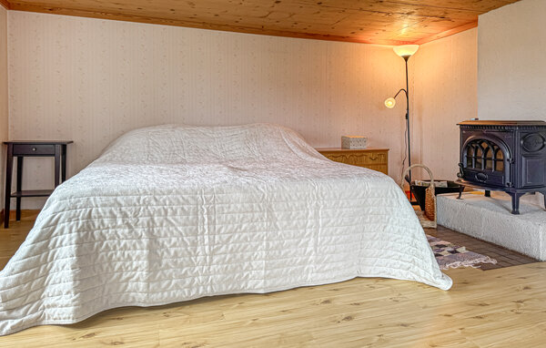 Semesterhus - Vimmerby/Mariannelund , Sverige - S30711 601