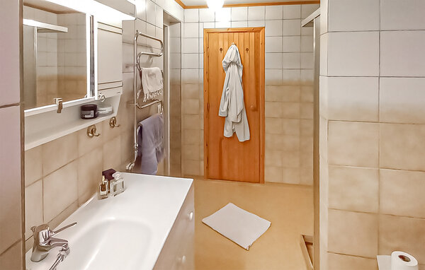 Semesterhus - Gränna , Sverige - S30715 702