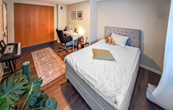 Semesterhus - Gränna , Sverige - S30715 601