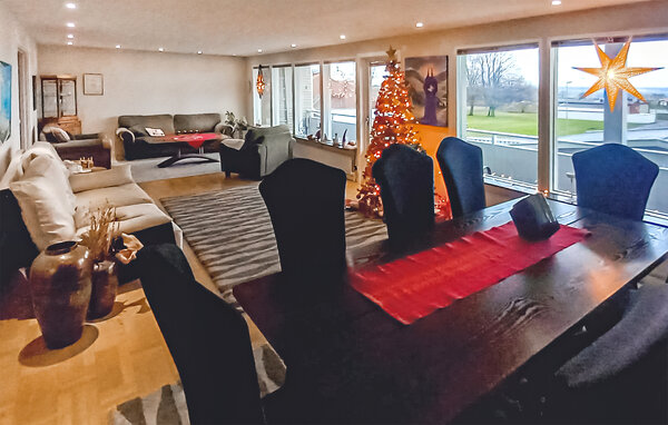 Semesterhus - Gränna , Sverige - S30715 7