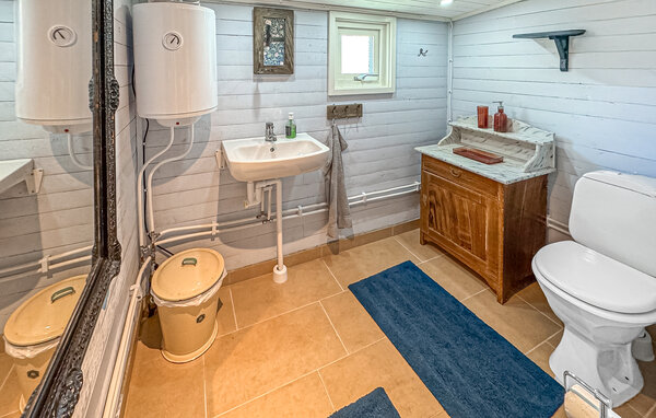 Semesterhus - Mönsterås/Blomstermåla/Kalmar , Sverige - S35600 701