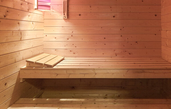 Semesterhus - Högsby , Sverige - S35663 802