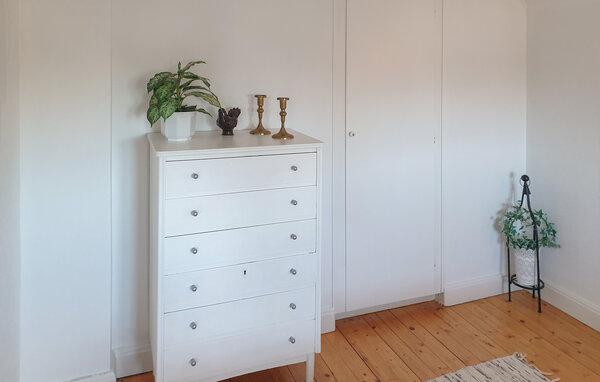 Semesterhus - Högsby , Sverige - S35663 602