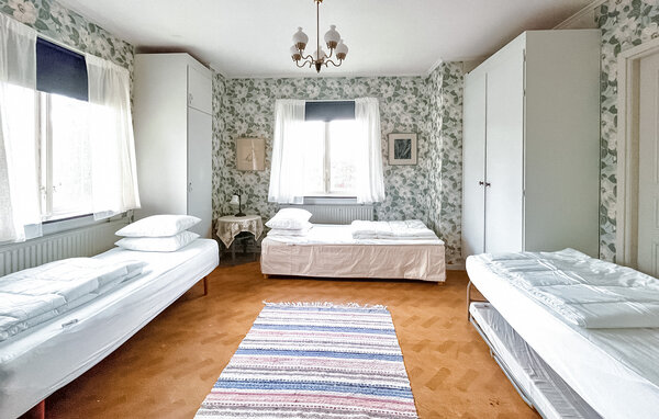 Semesterhus - Hultsfred/Virserum , Sverige - S35690 602