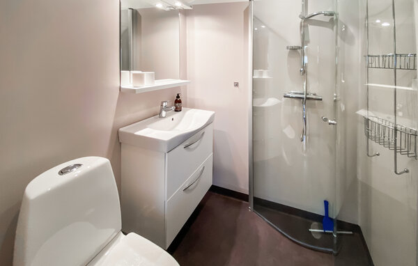 Semesterhus - Oskarshamn , Sverige - S35695 701