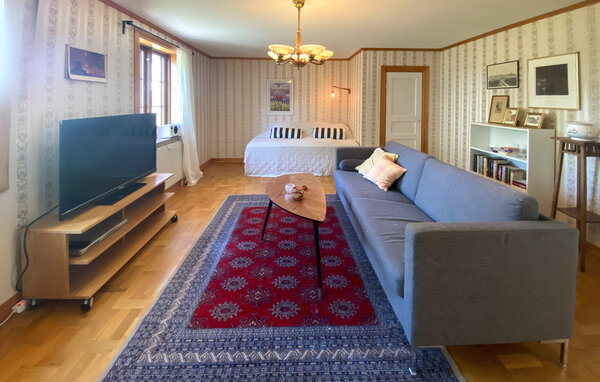 Semesterhus - Igelösa/Hagby , Sverige - S35696 2