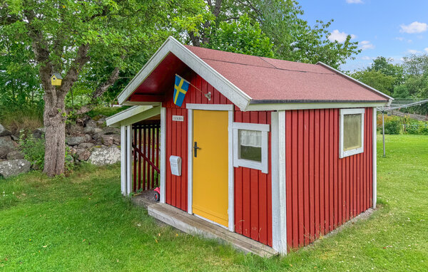 Semesterhus - Västervik Vimmerby , Sverige - S35721 83