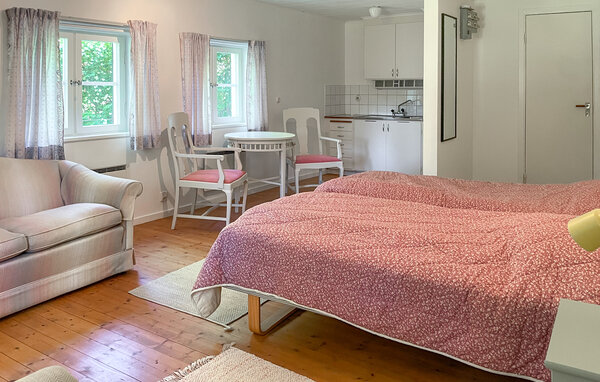 Semesterhus - Vimmerby Gamleby , Sverige - S35771 601