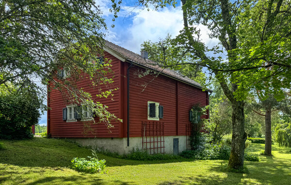 Semesterhus - Vimmerby Gamleby , Sverige - S35771 1
