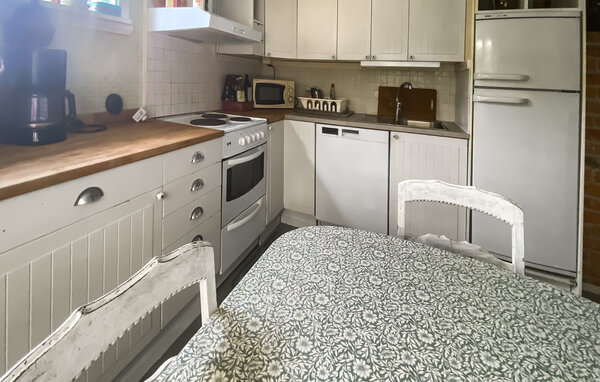Holiday Home - Kolboda/Kalmar , Sweden - S35780 401