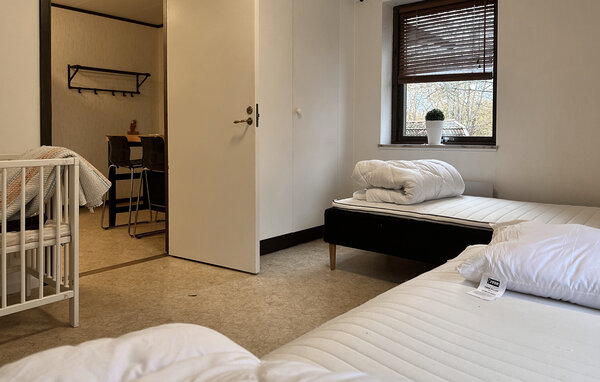 Semesterlägenhet - Hultsfred , Sverige - S35801 601