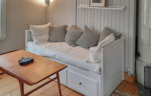 Semesterhus - Toragärde/Påryd , Sverige - S36023 302