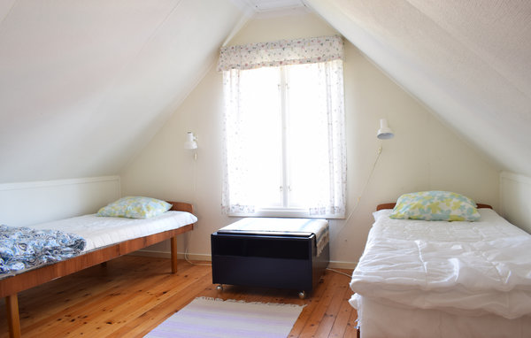 Semesterhus - Löttorp , Sverige - S41432 601