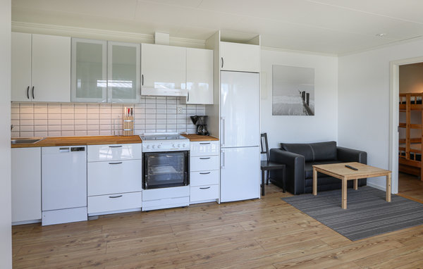 Semesterhus - Löttorp , Sverige - S41596 4
