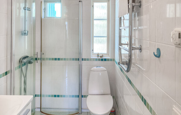 Semesterhus - Färjestaden/Runsbäck , Sverige - S41876 701