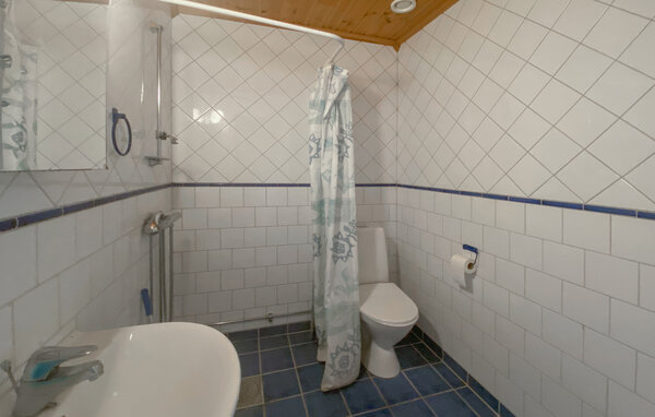 Semesterhus - Hälludden/Byxelkrok , Sverige - S41925 701