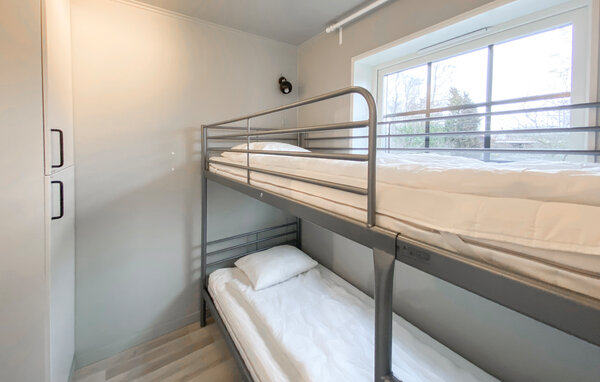 Semesterhus - Färjestaden/Långrälla , Sverige - S41933 601