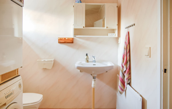 Holiday Home - Klintehamn , Sweden - S42584 701