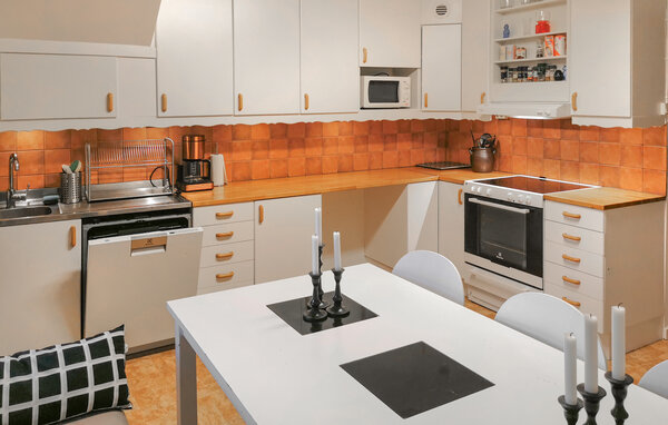 Holiday Home - Klintehamn , Sweden - S42584 5