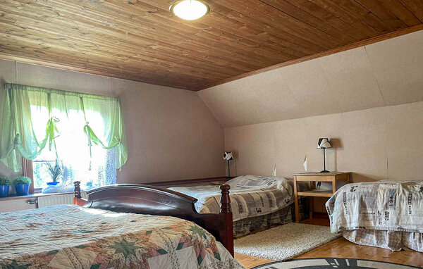 Holiday Home - Vallstena , Sweden - S42729 602