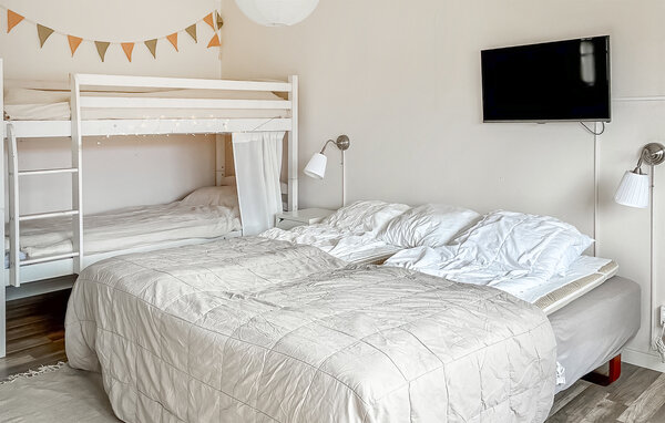 Holiday Home - Gotlands Tofta , Sweden - S42807 601