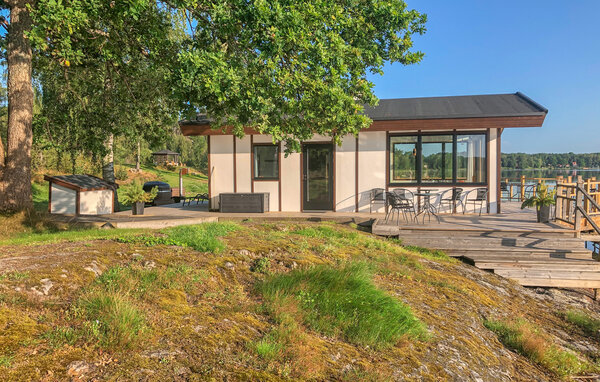 Semesterhus - Strängnäs , Sverige - S44963 81