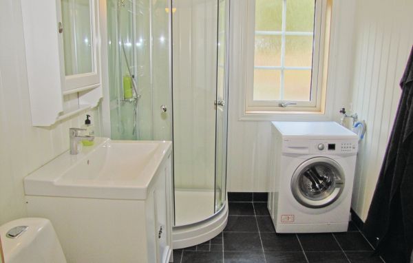 Semesterhus - Båtstadsviken/Östra Viker , Sverige - S45939 701
