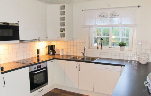 Semesterhus - Båtstadsviken/Östra Viker , Sverige - S45939 401