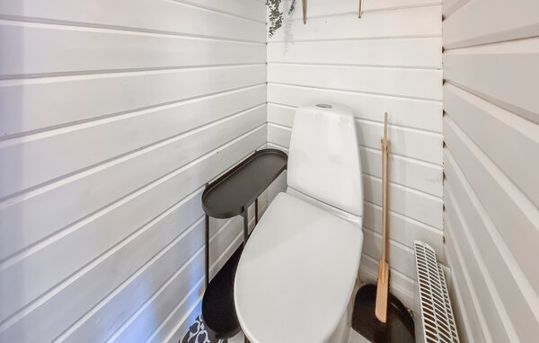 Semesterhus - Lilla Edet / Ryrsjön , Sverige - S50043 602