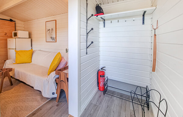 Semesterhus - Lilla Edet / Ryrsjön , Sverige - S50043 501